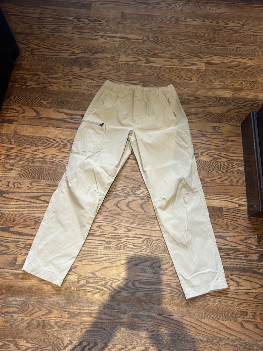 Eddie Bauer Men’s Casual Elastic-Waist Tan Pants